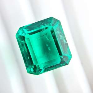 Piedra Preciosa de Esmeralda Verde Octogonal Estilo Colombiano de 10.5x11.5 mm, Piedra Suelta para Engastar en Anillos Personalizados y Monturas de Colgantes - Product Image 6