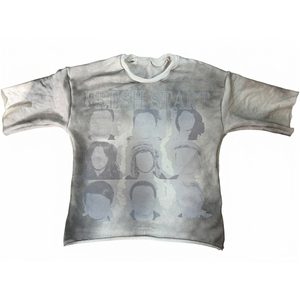 เสื้อยืดโอเวอร์ไซส์สีเทาแบบวินเทจทรงหลวมสไตล์ย้อนยุค ดีไซน์โดดเด่น ใส่สบาย ทันสมัย ผลิตตามสั่ง ปี 2026 สำหรับผู้ชาย - Product Image 1