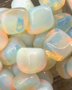 Pierres roulées d'opalite en gros cristal de guérison naturel pierres précieuses d'opalite pierres roulées pour la décoration acheter chez Aameena Agate - Product Image 4