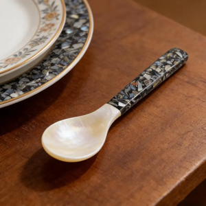 Cuillères à caviar de luxe en nacre avec manche, cuillères à dessert, cuillères à café pour la maison, les restaurants, en provenance du Vietnam - Product Image 3