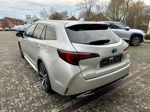 Toyota Corolla 2.0 Hybride Touring Sports Teamplayer ZE Hybride Break Économique en Carburant Voiture Familiale Transmission Automatique - Product Image 5