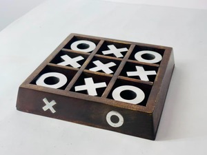 Jeu de Tic Tac Toe en bois pour salon, fabriqué à la main, pour toute la famille, ensemble de jouets en bois Tic Tac Toe, best-seller - Product Image 3