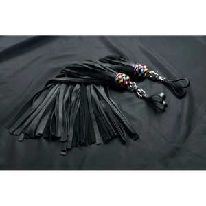 Látigos de cuero hechos a mano personalizados, nuevos, para adultos, equipo de bondage, látigos estándar internacionales, bolsa. - Product Image 4