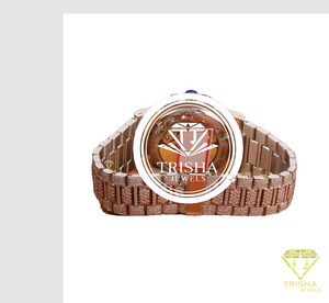 Reloj de Diamantes de Oro Rosa Elegante y a la Moda de la Mejor Calidad para Mujer, Reloj de Pulsera de Cuarzo con Estilo para Uso Diario, Artículo de Regalo Disponible para la Venta - Product Image 1