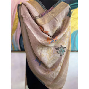 Estola de Lana Fina de Lujo con Flores Zari, 70x200 cm, Chal Elegante de Diseñador, Disponible en Todos los Colores, Suave y Cálido - Product Image 2