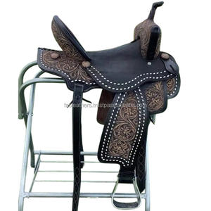 Bellamente hecho a mano de cuero genuino Western Barrel Racing Horse Saddle mejor para montar por placer con juego de tachuelas a juego - Product Image 1