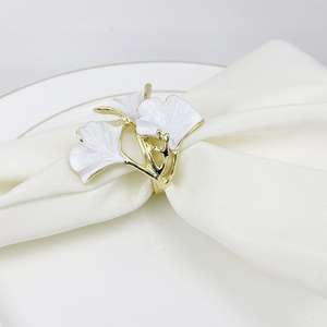 Anillos Decorativos Modernos para Servilletas, para una Mesa de Lujo, Accesorio Premium para Eventos - Product Image 4