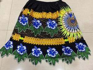 Jupe courte évasée brodée à la main style bohème pour femme grande taille, motif floral, taille naturelle, style estival - Product Image 1