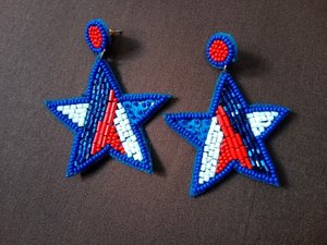 Pendientes de Estrella Patriótica Hechos a Mano de Calidad de Exportación, Pendientes Colgantes con Cuentas de la Bandera de EE. UU. para Mujeres y Niñas, Accesorio de Moda - Product Image 1
