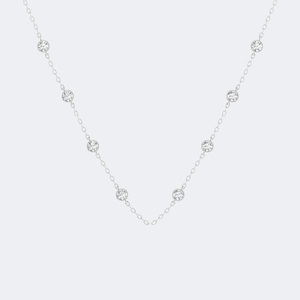 Collier à pendentif diamant rond serti clos de 3,70 carats - Product Image 5