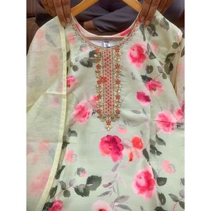 IMPRESIÓN DIGITAL MUSELINA ATRACTIVA CON BORDADO TRABAJO FONDO SUPERIOR CON DUPATTA PISTA - Product Image 6