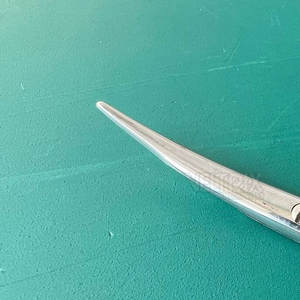 Ciseaux à tenotomie Stevens courbés professionnels de qualité légère avec logo, 4 1/2 pouces - Product Image 5