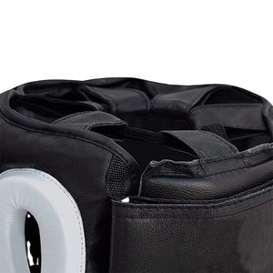 Casque de boxe d'entraînement et de compétition, protection de tête en cuir véritable de haute qualité pour le kick-boxing et l'entraînement au combat - Product Image 2