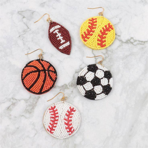 Pendientes Largos Bordados con Cuentas de Semilla y Pedrería, Diseño de Estrella de Moda, Novedad, Ideas de Regalo para Bodas y Fútbol Americano Universitario por MD HANDICRAFTS - Product Image 3