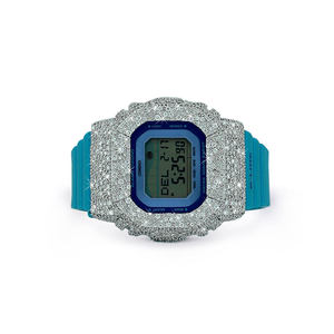 Montre exclusive en moissanite et diamant avec boîtier en argent sterling, cadran analogique glacé, verre, bracelet en caoutchouc bleu de 20 mm - Product Image 1
