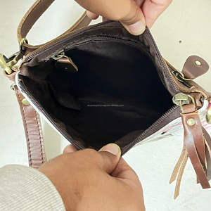 Sac bandoulière en cuir de vachette véritable de qualité supérieure, fait main, avec poignet, motif tournesol, petit sac bandoulière en cuir véritable pour femmes - Product Image 6