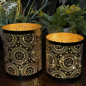 Portavelas metálico contemporáneo, adecuado para hogares de lujo, restaurantes y fines de iluminación decorativa ambiental. - Product Image 1