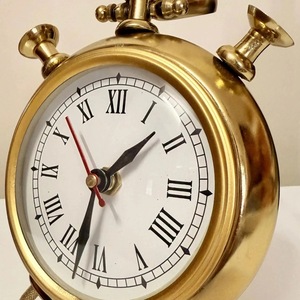Nuevo Reloj de Escritorio de Latón, Diseño Circular Tradicional, Movimiento de Cuarzo, Funciona con Batería, Visualización de Agujas, Función de Alarma - Product Image 6