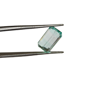 Esmeralda verde octogonal de 6.15 ct, piedra preciosa natural para anillos de compromiso personalizados al mejor precio - Product Image 1