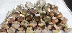 Boulons, écrous et rondelles à haute résistance - Product Image 2