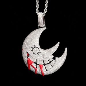 Colgante de luna creciente de moissanita con incrustaciones de circonitas, de plata 925 bañada en rodio, estilo hip hop, para uso diario, colgante bling para raperos - Product Image 4