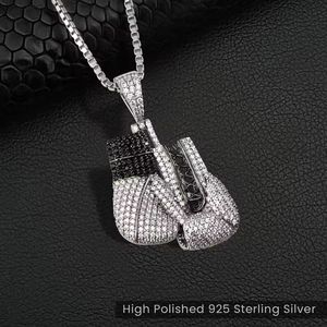 Colgante de Guantes de Boxeo Iced Out para Hombre, Joyería de Plata con Moissanita en Forma de Diamante y Engaste de Bisel, Estilo Hip Hop - Product Image 2