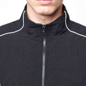 Conjunto de Pantalones Cortos y Chaqueta Cortavientos para Hombre, Otoño, Color Sólido, Transpirable, Secado Rápido, Poliéster/Nailon - Product Image 2