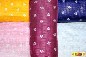 Tissu brocart en nylon 100% teignable |   Motif de feuille, motif de dépliant, textile jacquard |   Tissu de mode à motif métallique texturé |   44 pouces - Product Image 2