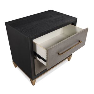 Mesita de noche contemporánea de madera, 1 unidad, con acabado en madera oscura, herrajes dorados cepillados, patas cónicas y dos cajones - Product Image 2