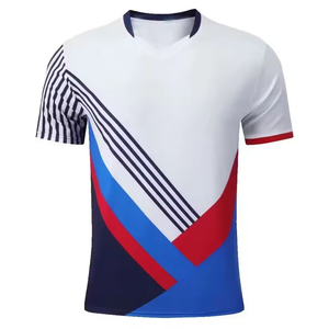 Ensemble de vêtements de sport respirant et hautement élastique pour hommes, avec logo personnalisé, impression numérique, anti-UV et évacuation de l'humidité - Product Image 4