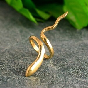 Trendy Design Snake Wrap Brass <b>Ring</b> Adjustable <b>Statement</b> Serpent <b>Ring</b> 18k Gold Plated Minimalist Wrap <b>Ring</b> For Wholesale/OEM/ODM - Product Image 2