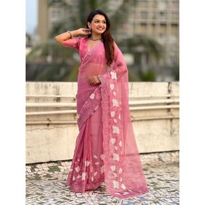 Sari de Seda Pura Chanda Kora para Mujer de Elite Weaves, Largo, con Bordado Floral, Apliques y Ribete de Bordado a Mano - Product Image 4