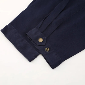 เสื้อแจ็คเก็ตทำงานอุตสาหกรรม OEM ทนทาน ผลิตจากผ้าฝ้ายผสมโพลีเอสเตอร์ เสริมความแข็งแรงบริเวณข้อศอก มีกระเป๋าหลายช่อง ชุดยูนิฟอร์มนิรภัยสำหรับแรงงาน  จำนวนสั่งขั้นต่ำน้อย  กระเป๋าแบบติดกระดุม - Product Image 5