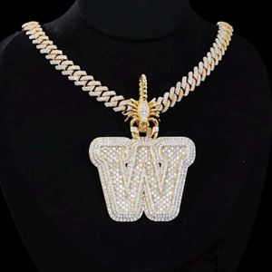Collar con Colgante de Diamante Moissanite en Plata 925, Diseño Único, Joyería Hip Hop de Lujo, Disponible al Mejor Precio del Mercado - Product Image 6