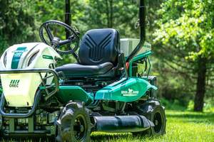 Cortadora de Césped a Gasolina Orec Rabbit RM952, Tractor de Jardín Eficiente, Plataforma de Corte Resistente, Equipo de Jardinería - Product Image 3