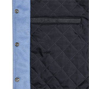 Chaqueta Varsity Azul Claro Personalizada para Hombre, Cuerpo de Lana, Mangas de Cuero Blanco, Bloques de Color, Cuello Alto, Cierre de Botones, Estilo Deportivo, OEM - Product Image 4