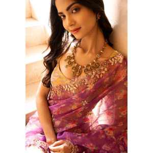 Conjunto de collar de joyería de estilo templo del sur de la India, elegante y hecho a mano en plata de ley 925 con baño de oro tradicional. - Product Image 1