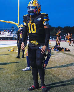 2025 maillot de Football américain pour hommes personnalisé nouveau Style manches courtes Techniques imprimées uniforme personnalisé pour adultes grande taille - Product Image 1