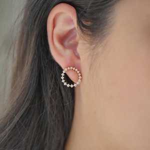 Boucles d'oreilles clous cercle ouvert en or massif 14K, luxe classique, fermeture push-back, pour usage quotidien, diamant taillé certifié IGI 1,20 ct, clarté VS+ - Product Image 4