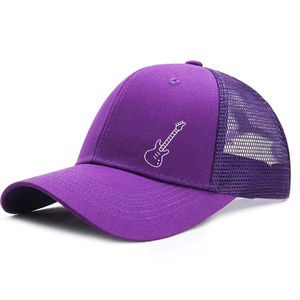 Casquette trucker 5 panneaux personnalisable, casquette en mesh avec logo brodé et bandes, casquettes trucker pour hommes avec étiquettes privées - Product Image 4