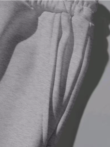 Ensemble de survêtement en molleton gris à imprimé cœur léopard pour femme, coupe oversize, décontracté, pour l'automne - Product Image 5