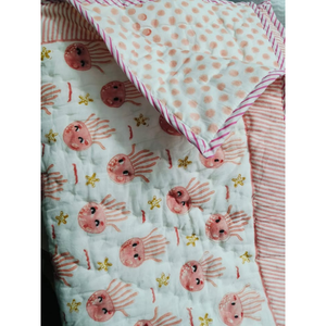 Edredón para Bebé de 40" X 60", Reversible, para Uso Doméstico, para Todas las Estaciones, Suave, Ecológico, con Tinte No Tóxico, Algodón Jaipuri Estampado a Mano - Product Image 1