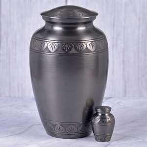 Urna Funeraria de Latón con Patrón de Hojas Rojas y Doradas, Superficie Mate, para Cenizas Humanas, Urna Conmemorativa y Funeraria - Product Image 4
