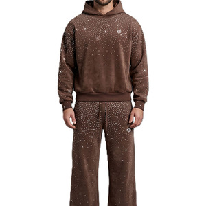 Conjuntos de Ropa Personalizada para Hombre, 2 Piezas, Sudadera con Pedrería y Pantalones Deportivos, Diseño OEM con Pedrería, Estilo Hip Hop, Transpirable, Ropa Urbana de Invierno - Product Image 4