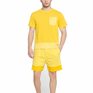 Conjunto de camiseta y pantalones cortos casuales para hombre, color verde con bloques de color, con bolsillo, cuello redondo, manga corta, transpirable, tejido, para verano. - Product Image 6