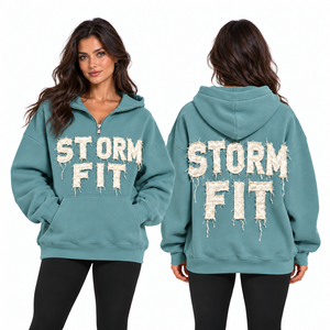 Hoodie demi-zip pour femme, vert sarcelle, coupe Storm Fit, avec appliqué lettres, épaules tombantes, poche kangourou, en polaire décontractée, style streetwear, coupe-vent - Product Image 1