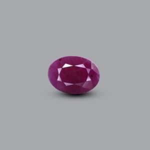 Natural African Ruby 3.95 Carat Oval Cut Loose Gemstone for Fine Jewelry - Product Image 1