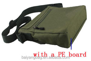 กระเป๋าสะพายข้าง Navrit Creation Vintage Messenger สำหรับผู้ชาย พร้อมตัวล็อคแบบหัวเข็มขัด ขนาด 24x22x7 ซม. - Product Image 5