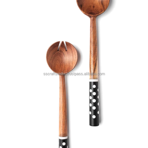 Ensemble cuillère et fourchette à salade en bois artisanal, finition lisse et polie, passe au lave-vaisselle, ustensiles de cuisine pour un usage quotidien à la maison - Product Image 1