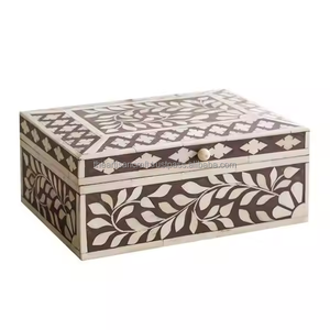 Caja de Almacenamiento Cuadrada de Lujo Hecha a Mano con Incrustaciones de Hueso, Personalizada, Duradera, Moderna, Artesanal, para Joyería - Product Image 1